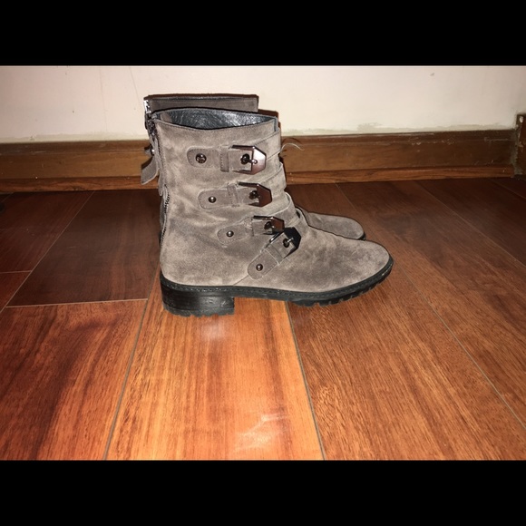 Stuart Weitzman Shoes - Stuart Weitzman Jitterbug Ankle Boots